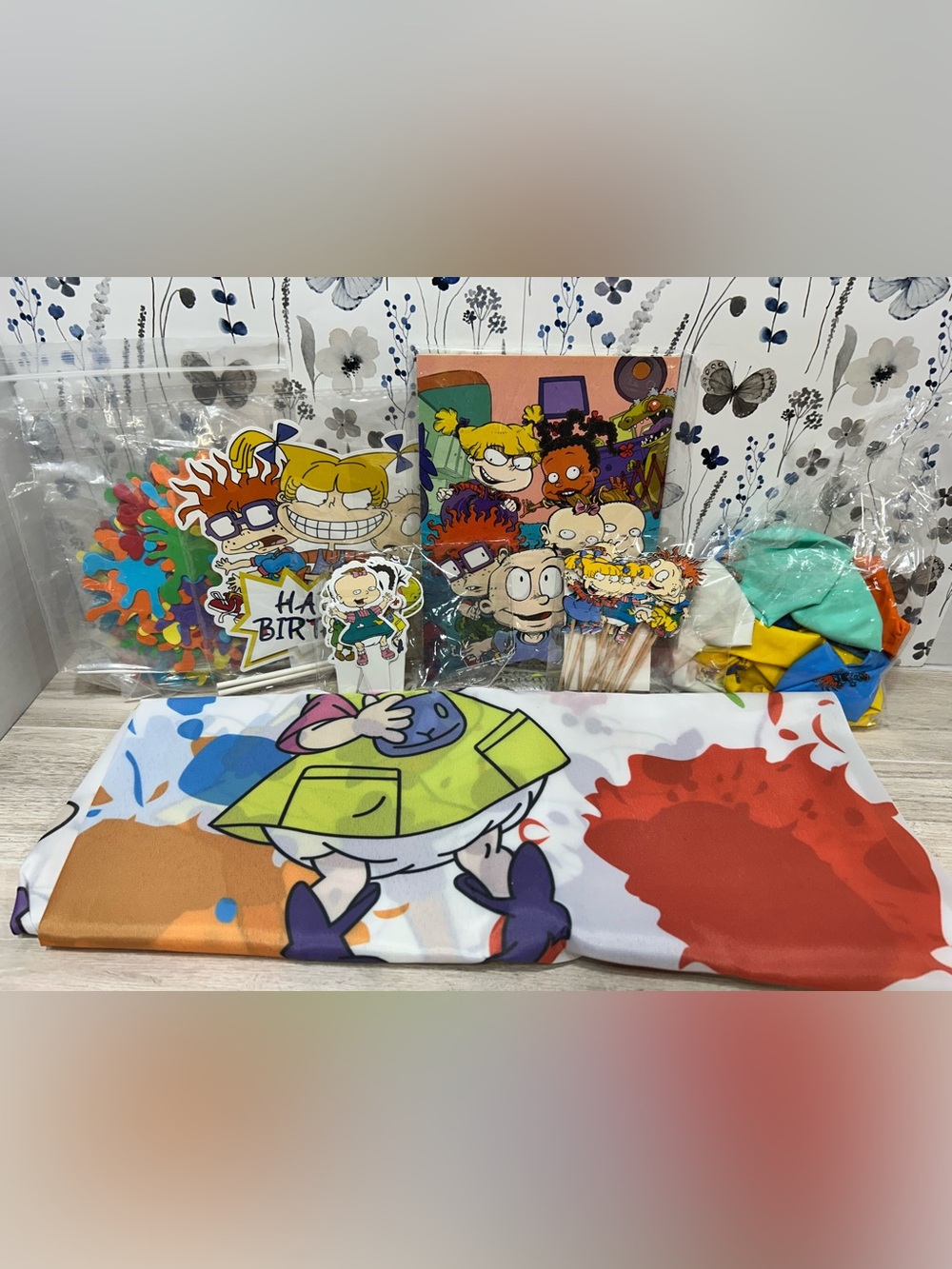 Rugrats Birthday Party Decorations Lot Backdrop Balloons Cake Cupcake Toppers